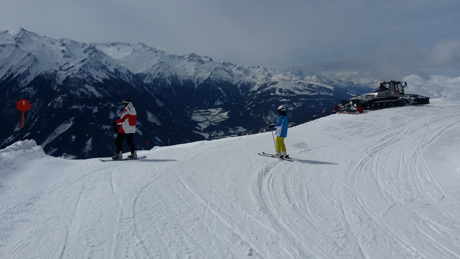 A lejtő és a síelők legjobb barátja :-)