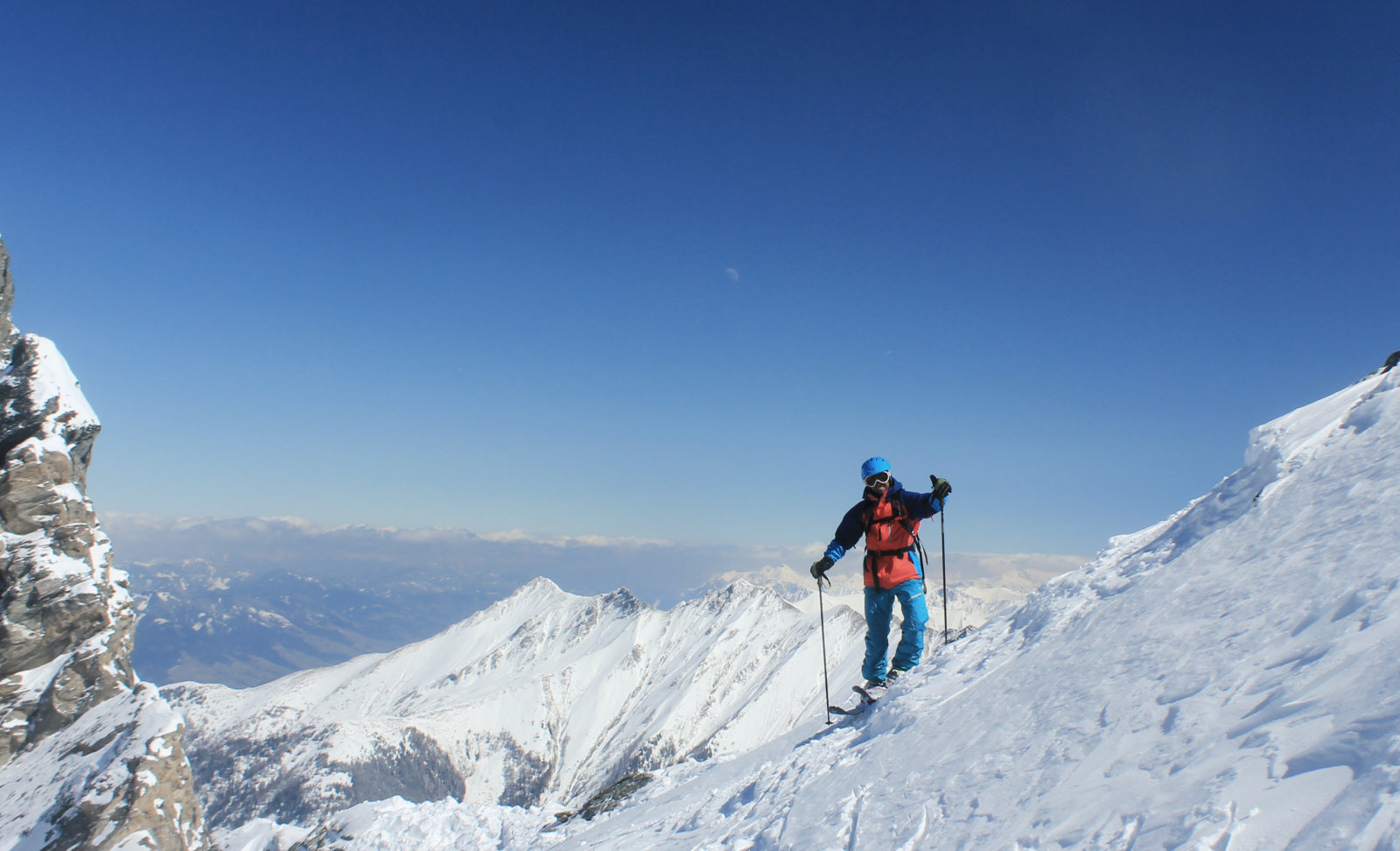 Átérve a túloldalra, hátunk mögött hagyjuk Kaprunt