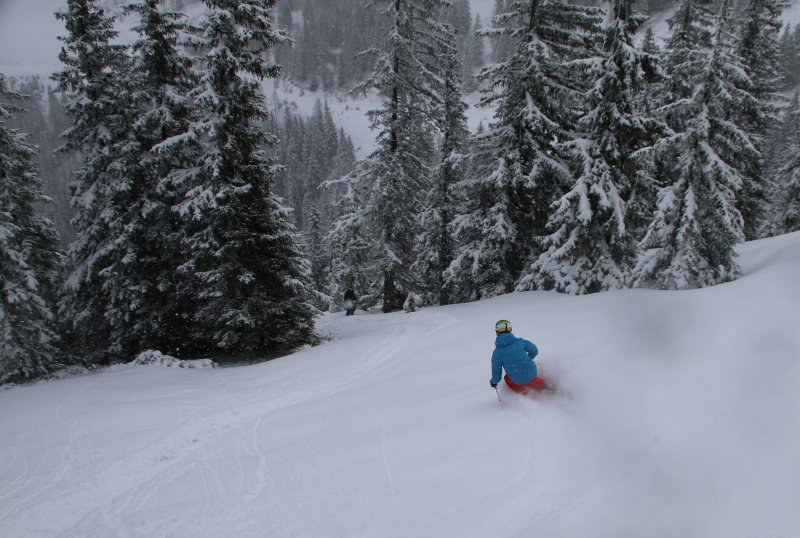 Zell am See április 17-én - Fotó: Stánicz Balázs - Kattints a képre a nagyításhoz