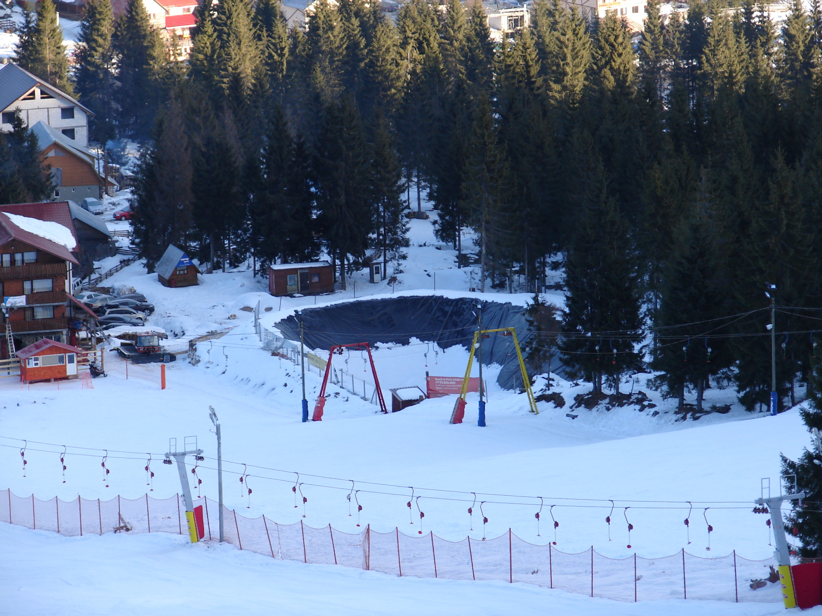 A vértop 2 pálya mellett épülő kis víztározó