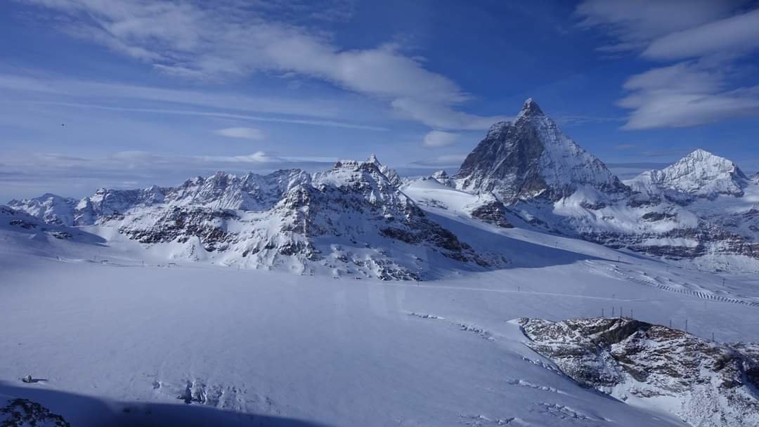 Panoráma a liftröl ami visz fel a csúcsra, 2018-ban adták át