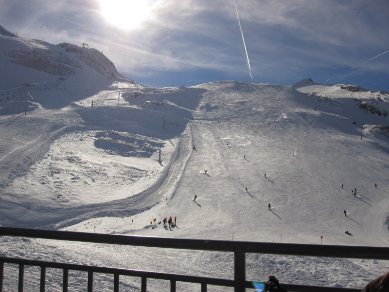 Tuxer Fernerhaus teraszáról