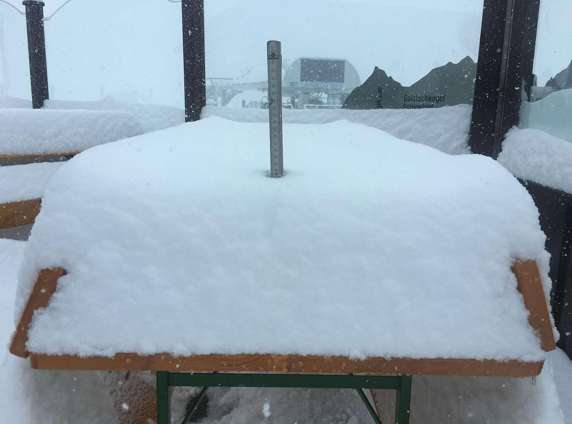 Vasárnap havazott Söldenben (Kép: orf.at)