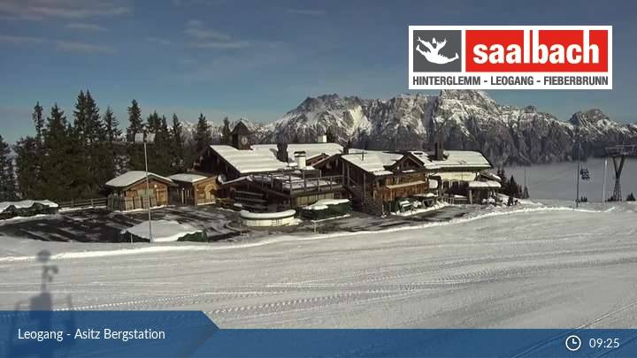 Leogang november 20-án, szemben az Alte Schmiede, Leogang egyik legjobb hüttéje - Fotó: webkamera (bergfex)