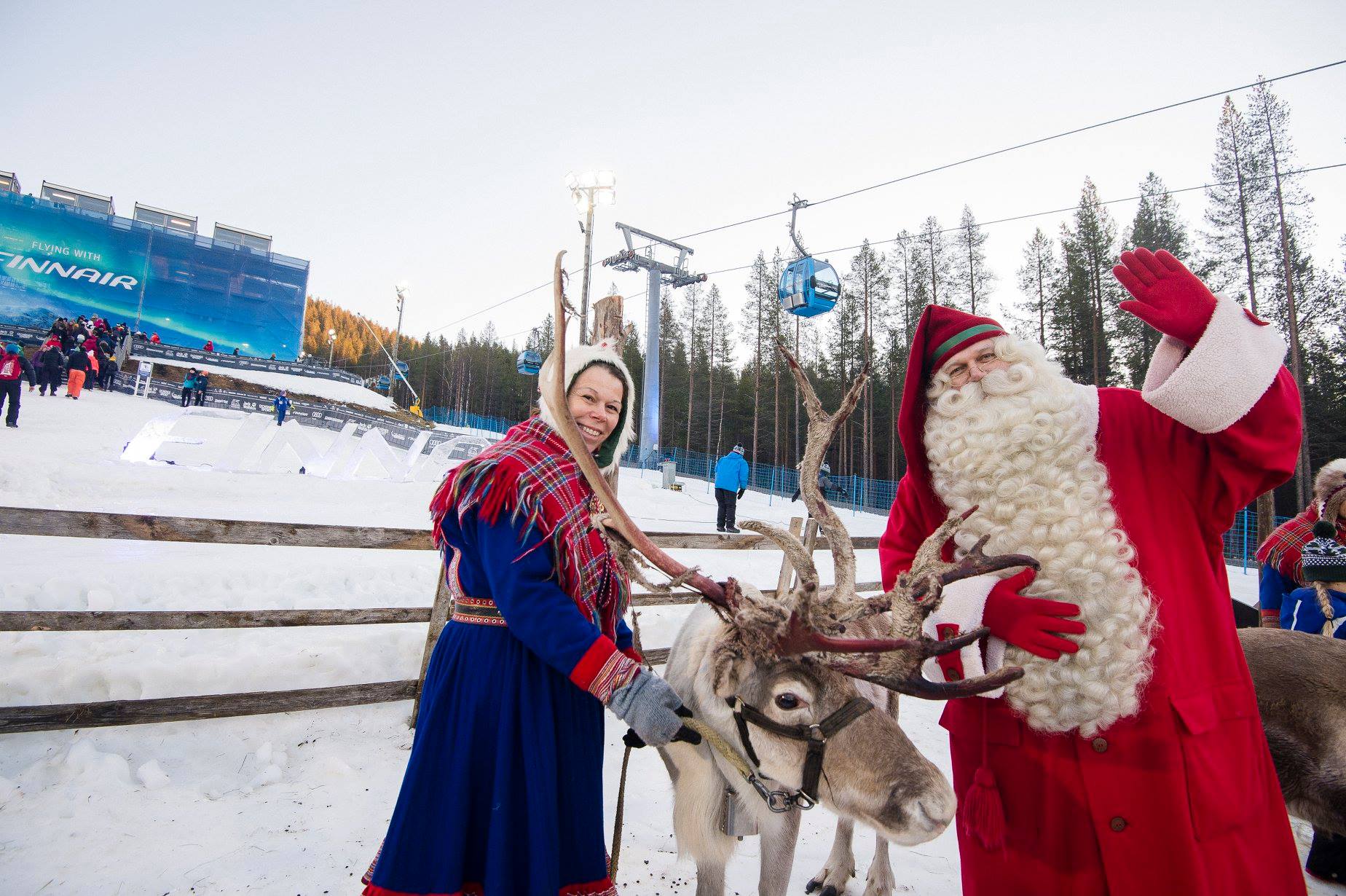 Hagyomány: a győztesek minden évben "örökbe fogadhatnak" egy rénszarvast