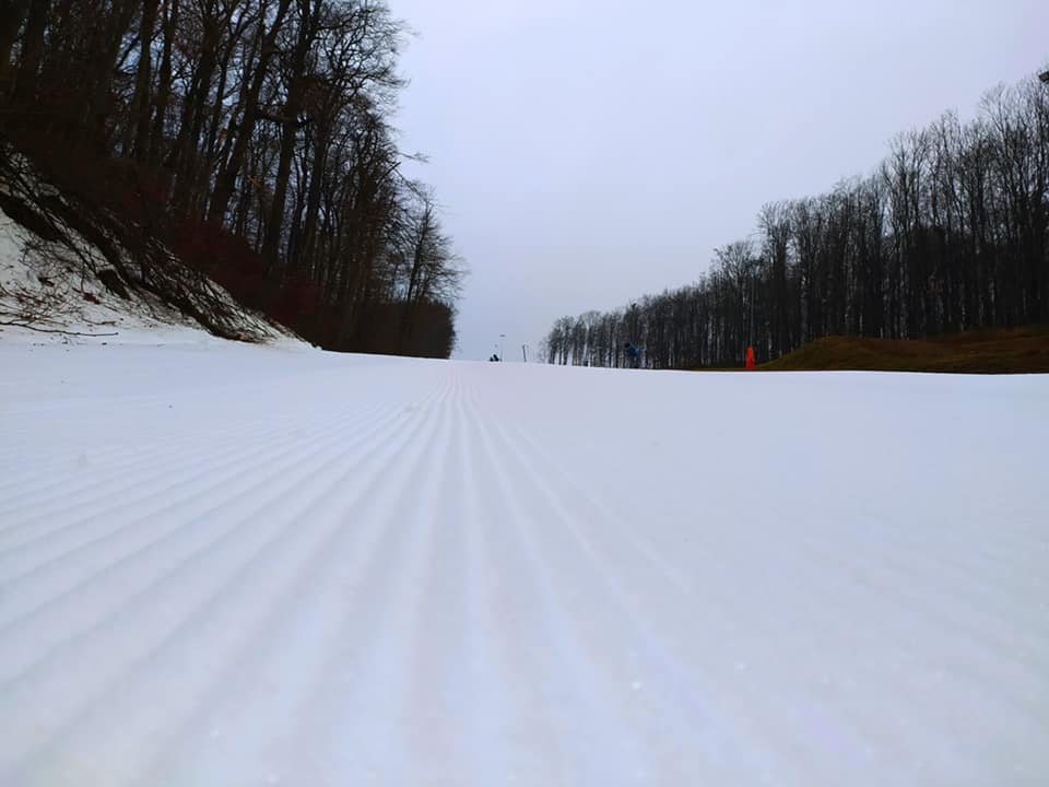 Egy héttel ezelőtt még ilyen volt a pálya | Kép: Síaréna