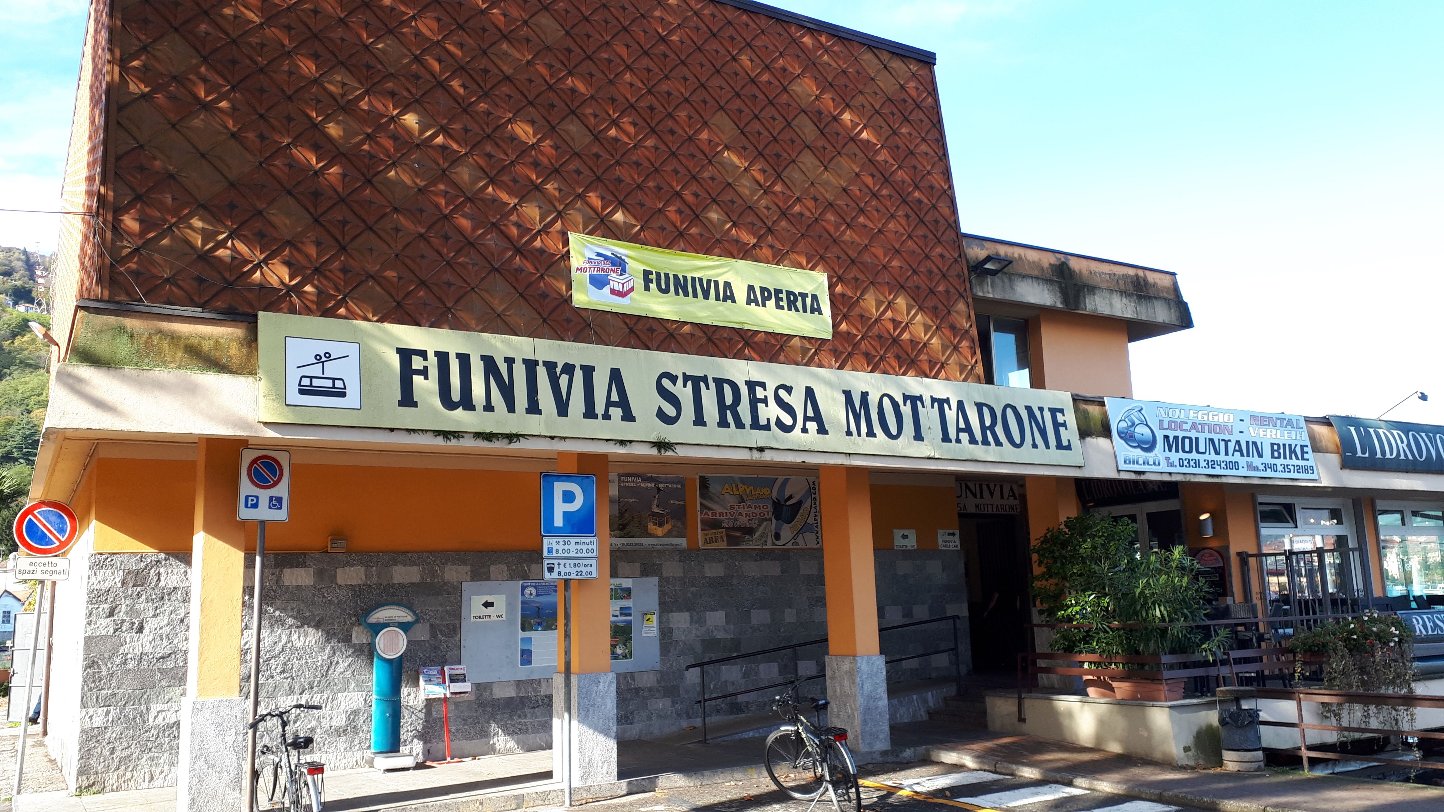 Mottarone völgyállomás | Fotó: sielok.hu (2019)