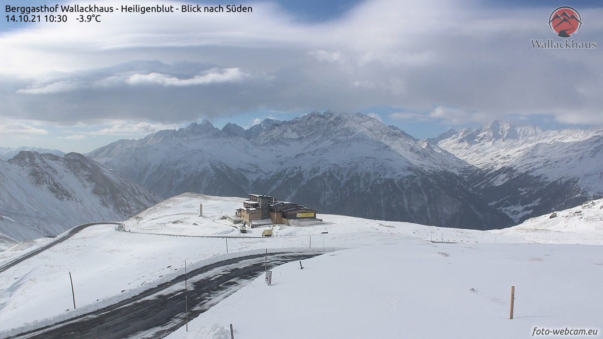 Grossglockner alpesi út egyelőre csak hólánccal járható