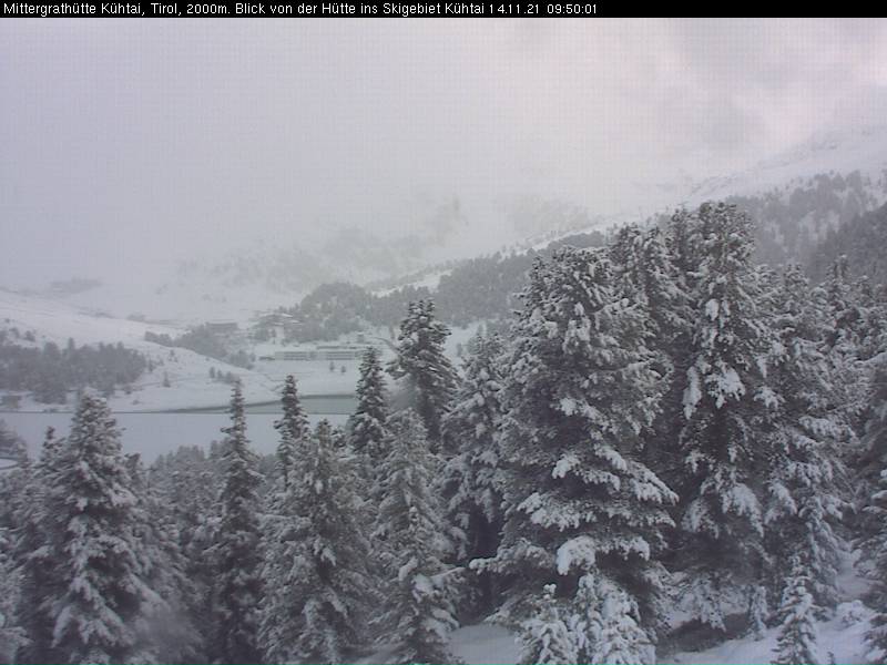 Kühtaion is havasak a fenyőfák