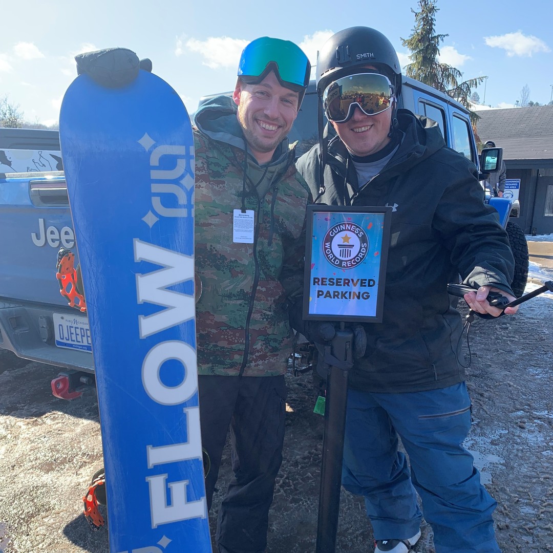 Külön parkolót kaptak a pálya közelében (Kép: Pure Michigan)