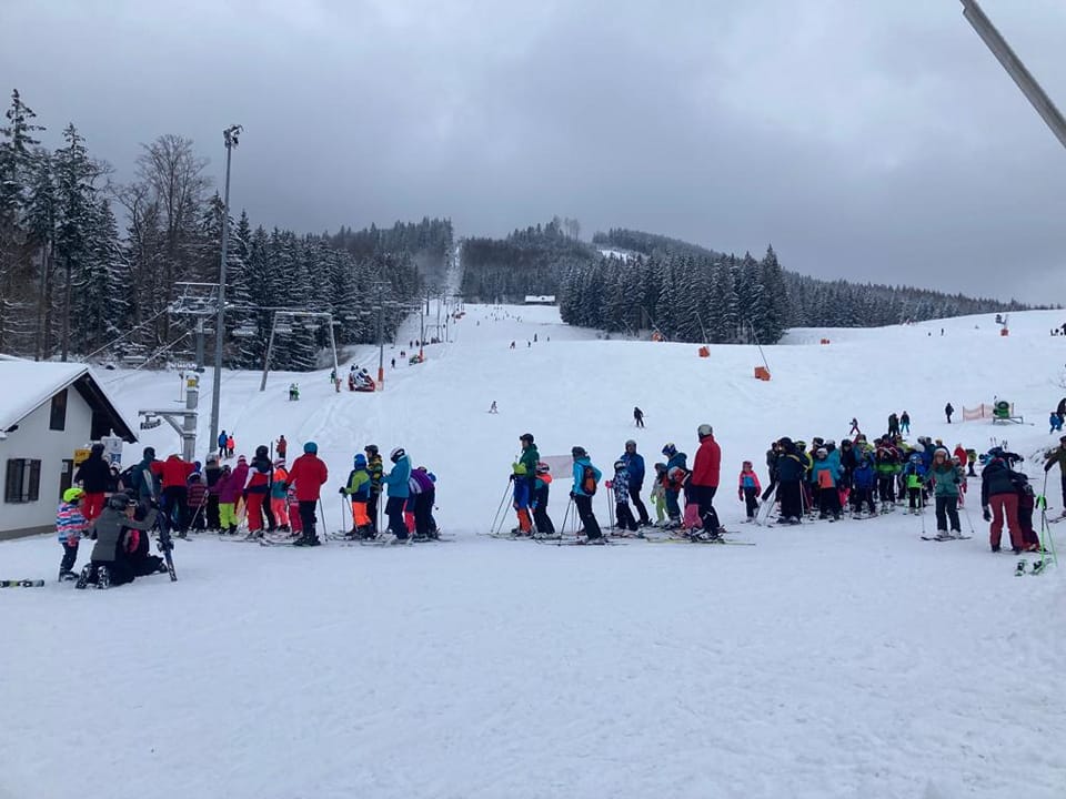 Néha kissé nagy volt az érdeklődés