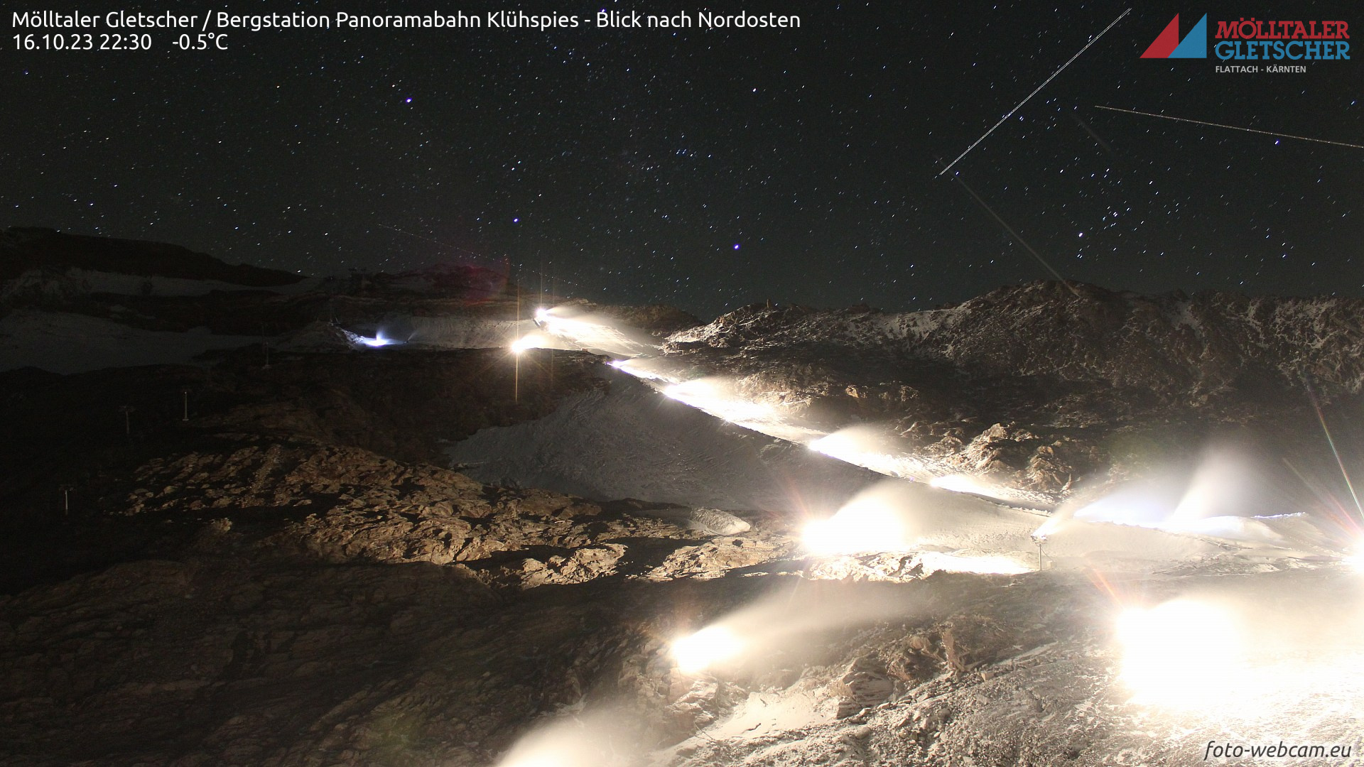 Webkamera: éjszaka sem pihentek a hóágyúk