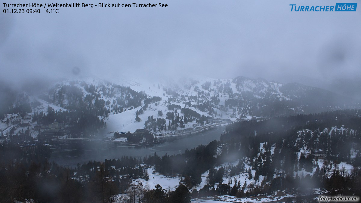 Karintiában szombatra érkezik meg a lehűlés, addig nagyon magasan lesz a hóhatár, amihez intenzív eső társul, a képen Turrach, ahol sajnos szakad az eső - Fotó: foto.webcam.eu