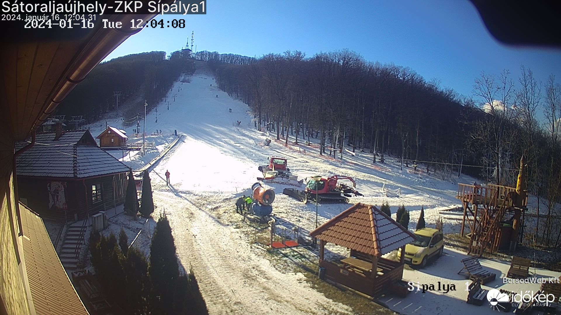 Az első síelők (Webkamera - Időkép)