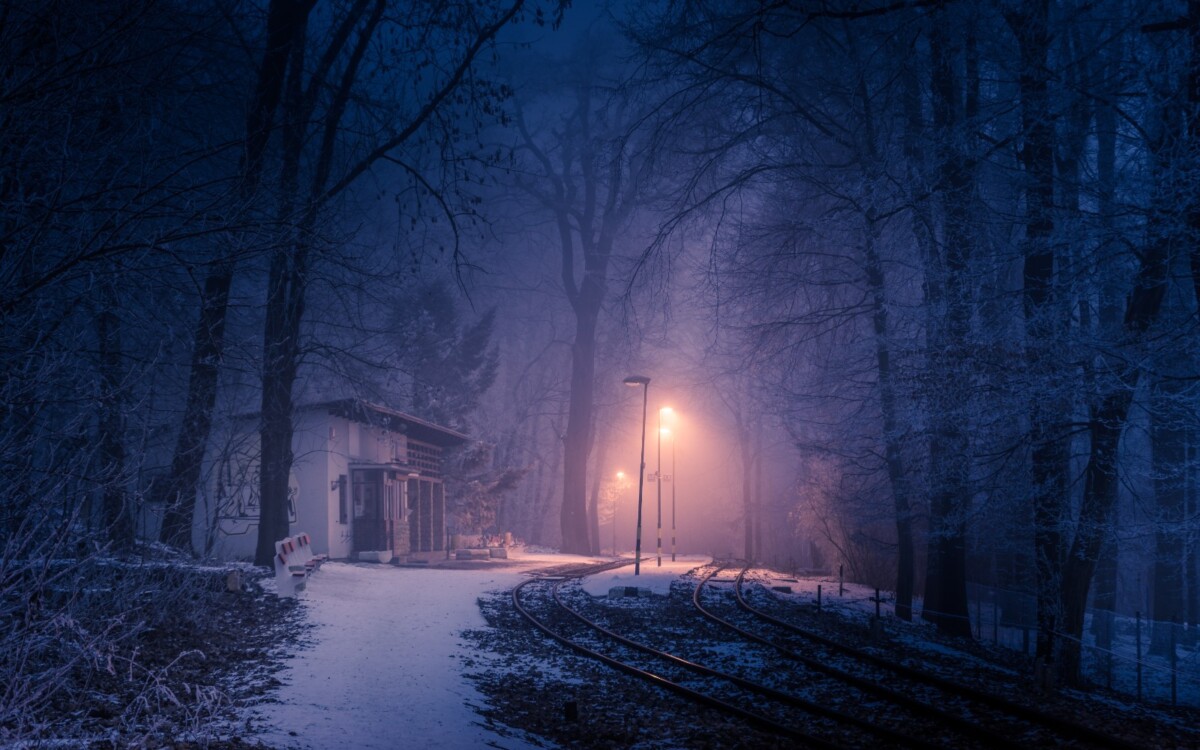 Tóth Csaba - Virágvölgyi vasútállomás