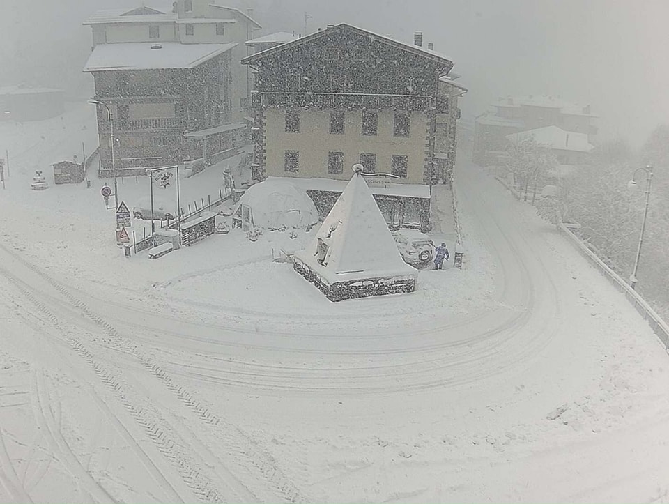 Abetone webkamera ma reggel