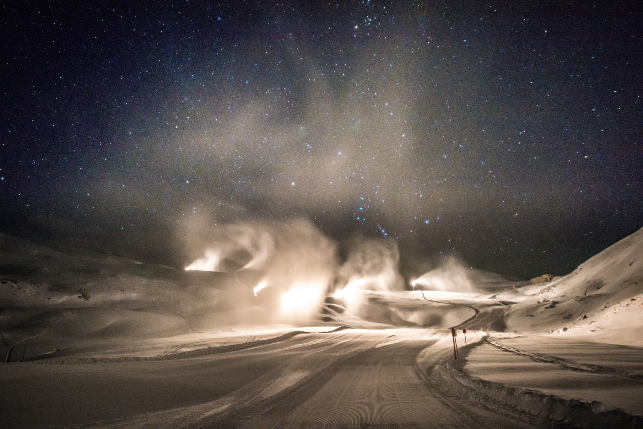 Éjszakai pályamunkák