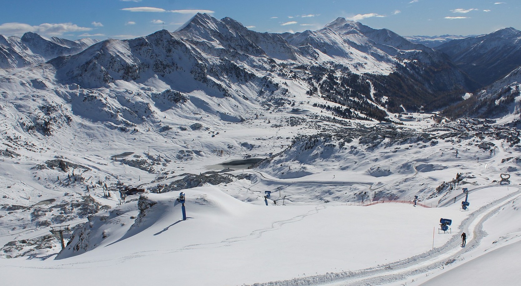 Obertauern kedd délelőtt: az első sítúrázók már elindultak - Fotó: foto-webcam