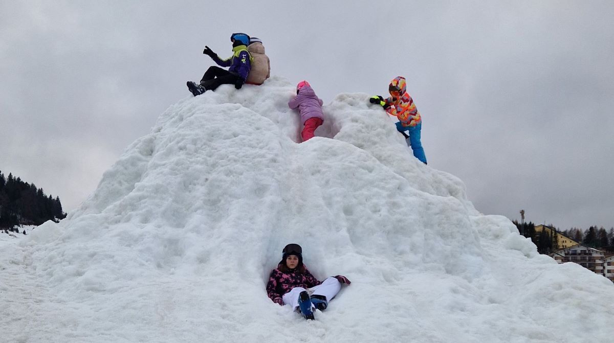 A Zahradiste oldalon lévő hódomb a gyerekek kedvenc helye