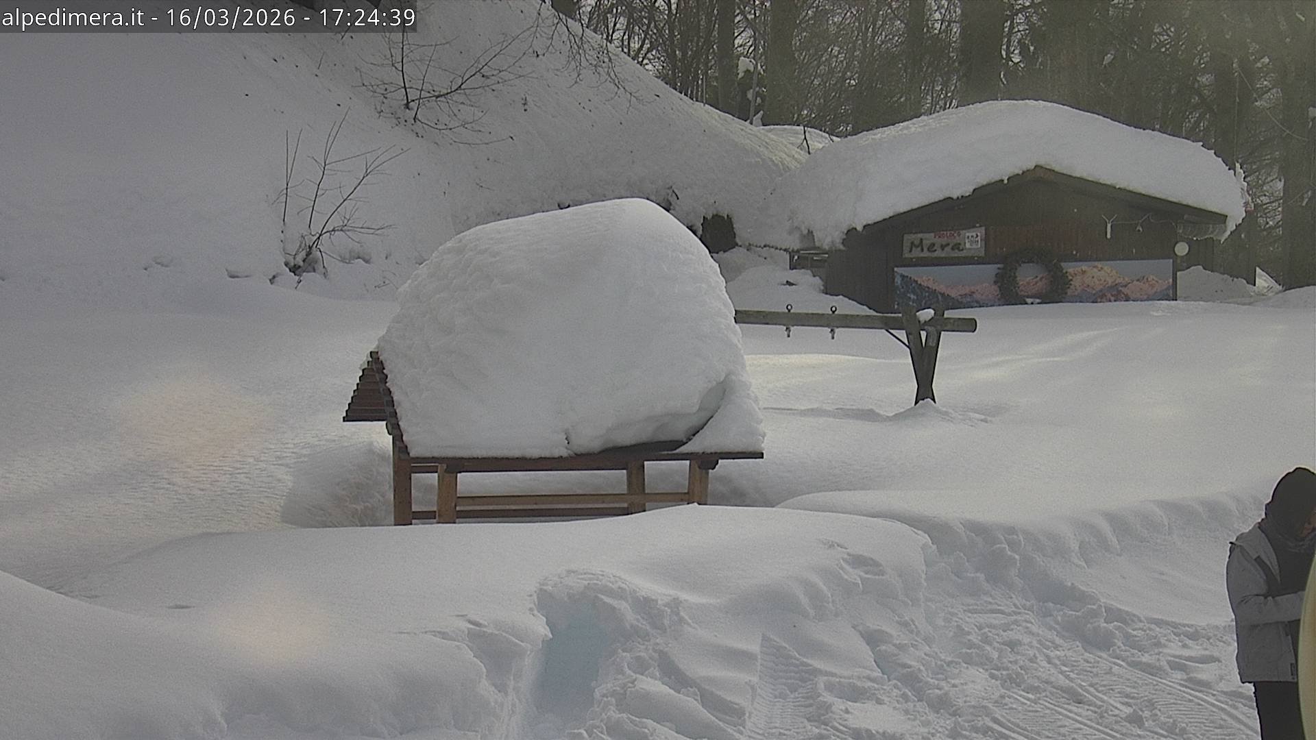 Mai webkamera: Alpe di Mera 1490 méteren