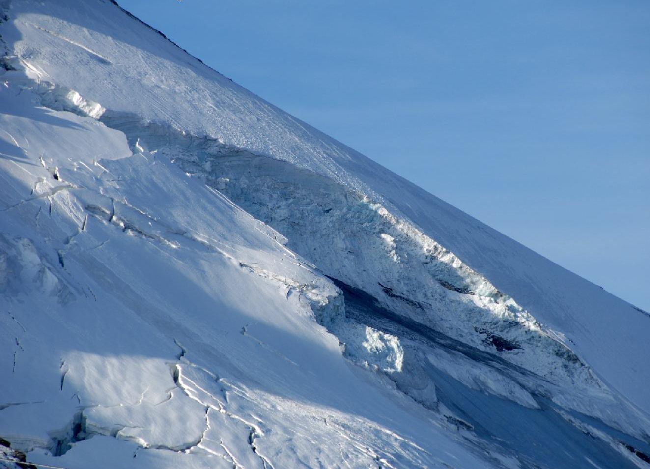 Két héttel a lavina után (www.data-avalanche.org)