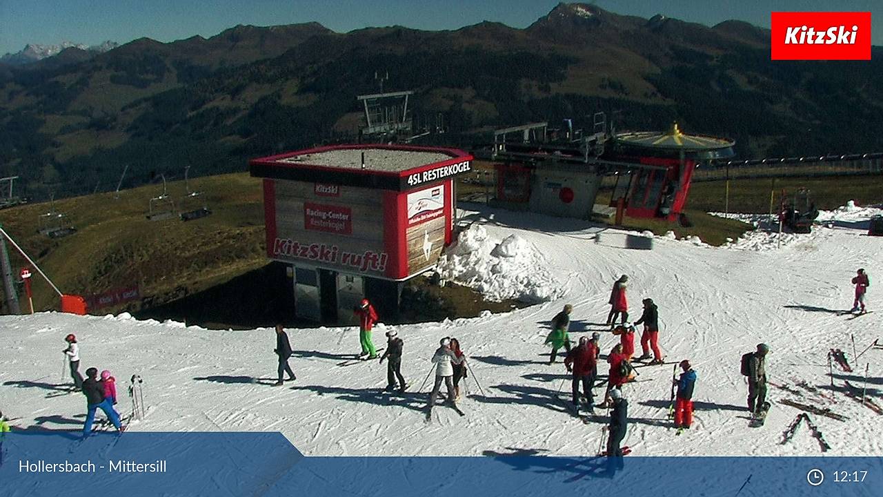 A négyüléses Resterkogel hegyállomása