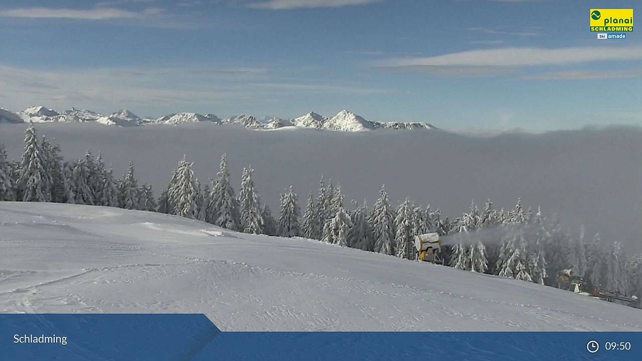 Planai ma reggel - fotó: webkamera