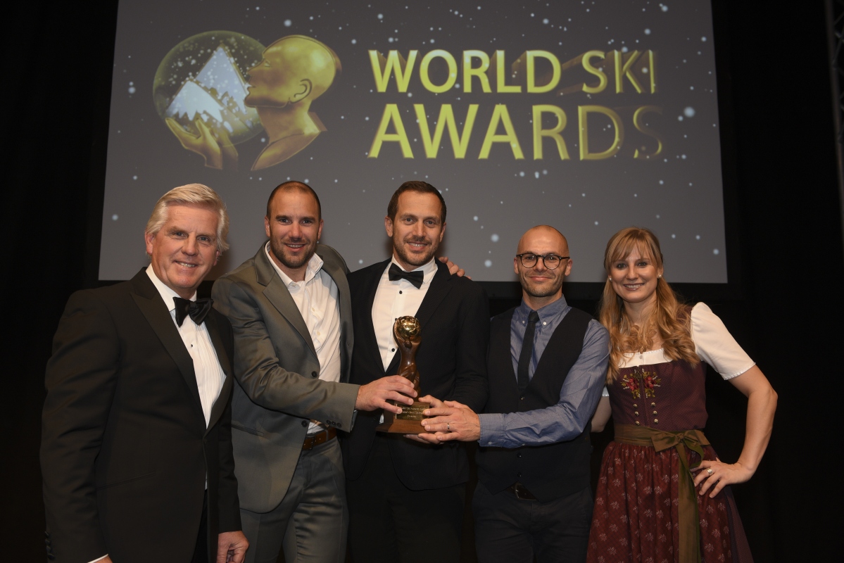 A szlovén győztes, Krvavec síterepének képviselői