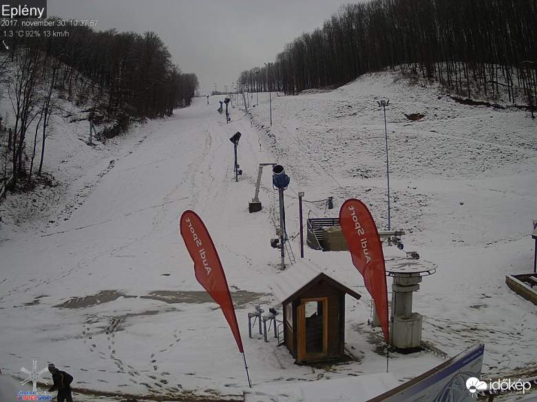 Webkamerakép - Eplény - havas a sípálya!