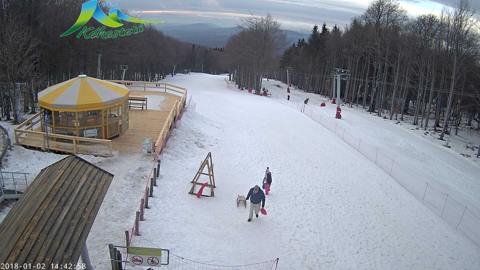 Kékestető ideiglenesen bezárt, újra a szánkósoké a sípálya