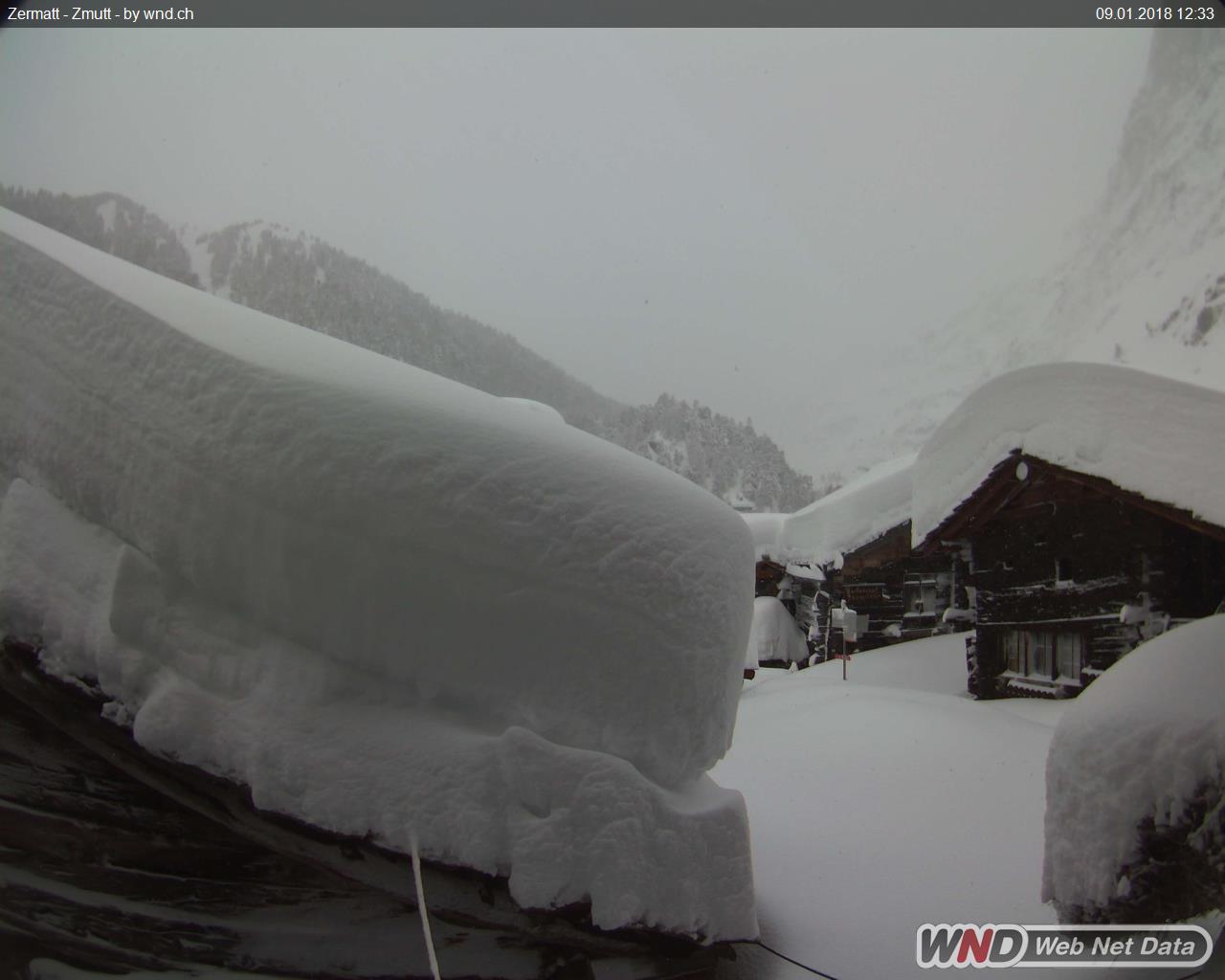 Zermatt webkamera ma délben