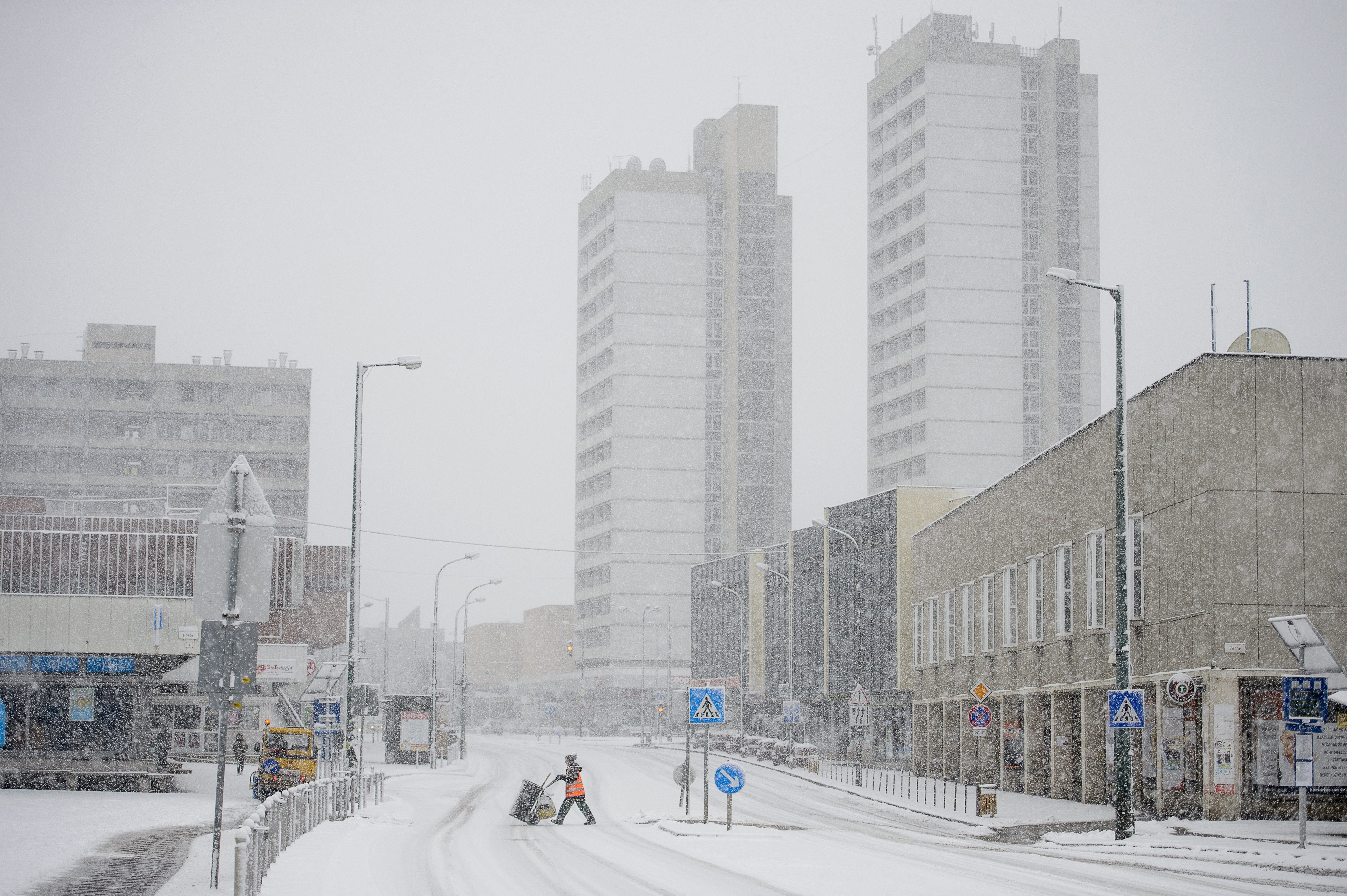 2018. január 21. Havazás Salgótarján főterén. MTI Fotó: Komka Péter
