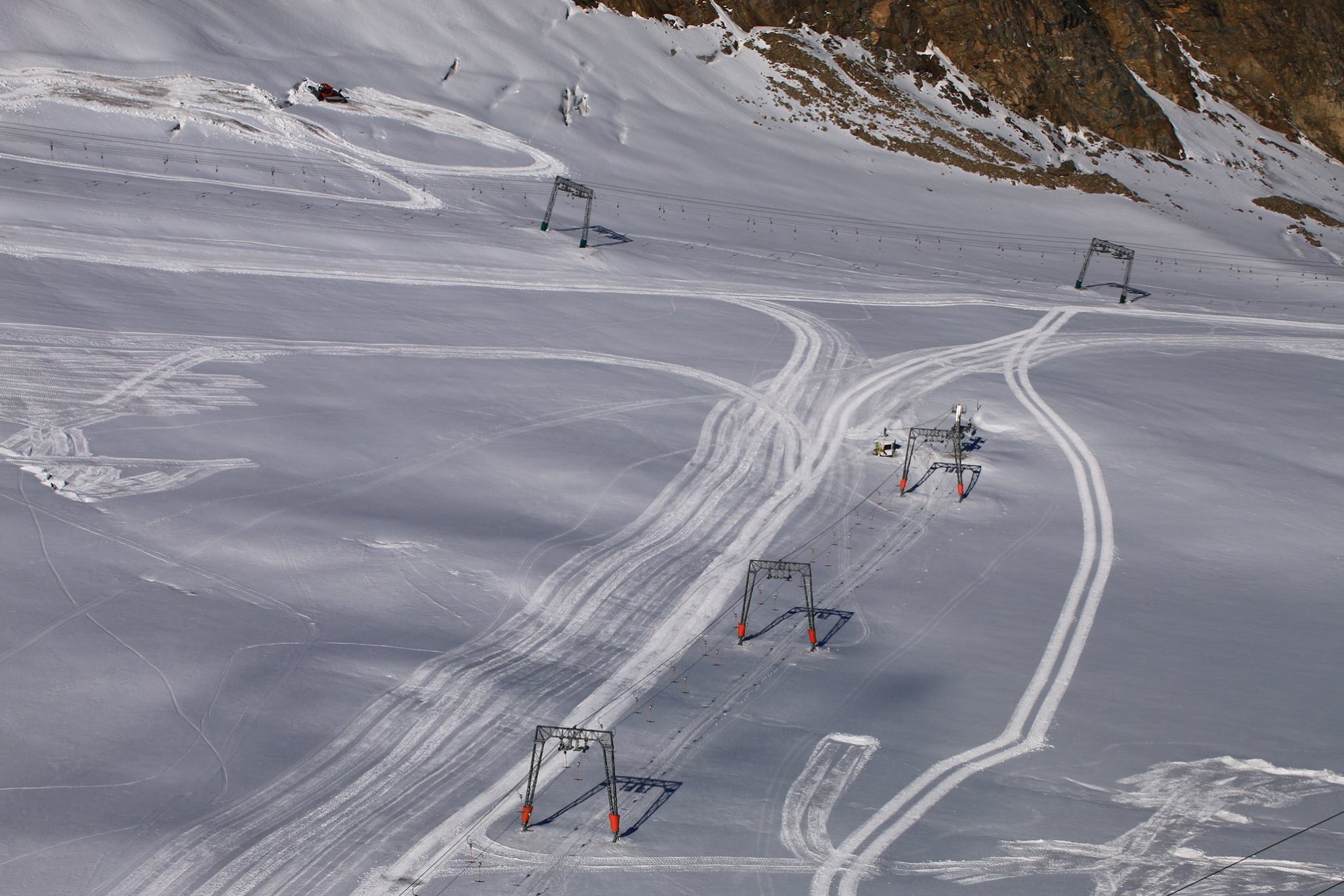 Készítik elő a sípályákat - Fotó: Stánicz Balázs