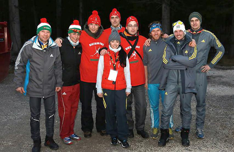 Szőcs Emőke és a szurkolócsapat