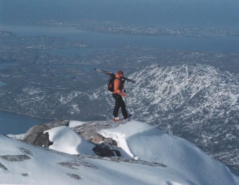 Az Apussuit-gleccser tetjén