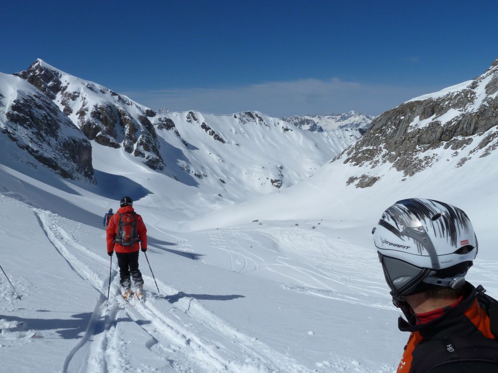 a tiroli St Anton április 6-án