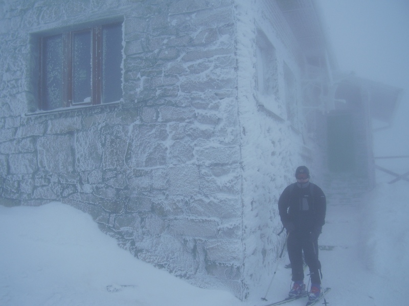 vidám, szép reggel 2000 méter magasan