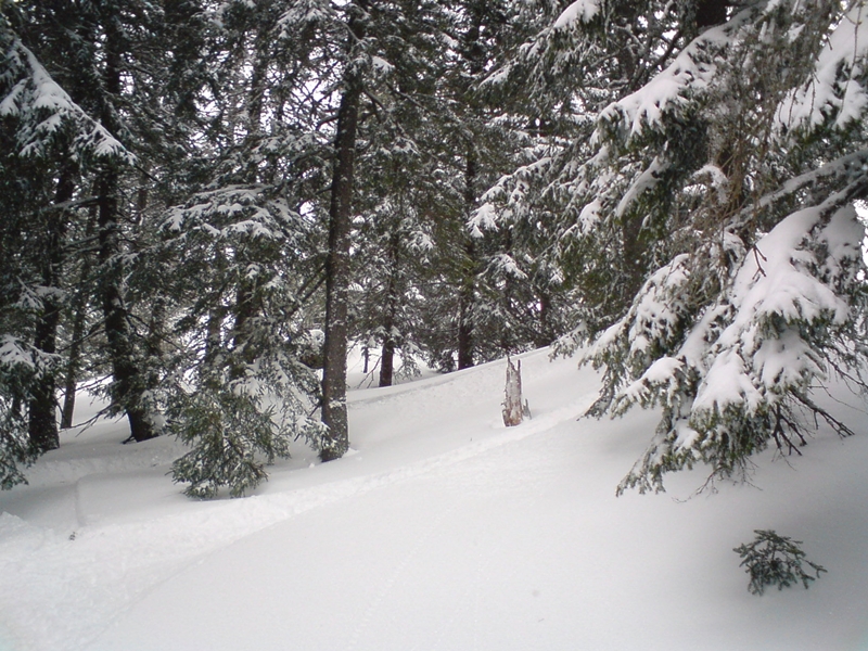 Deres, hátsó völgy