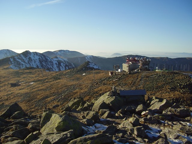 Építkeznek a Tótok! Jó hely lesz ez!