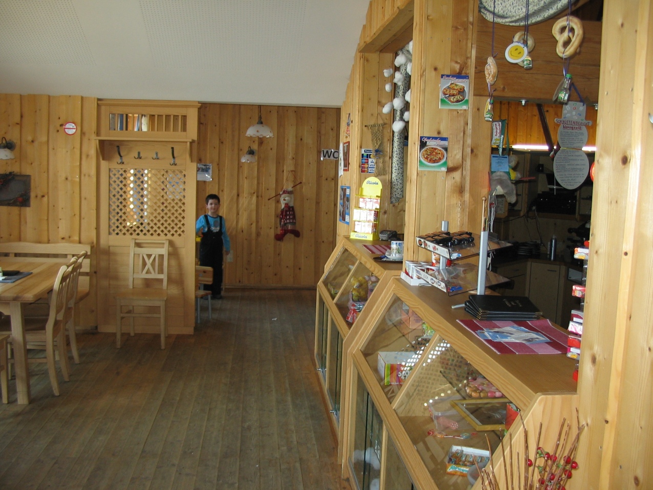 Hütte. Gyereksarok Lego-val