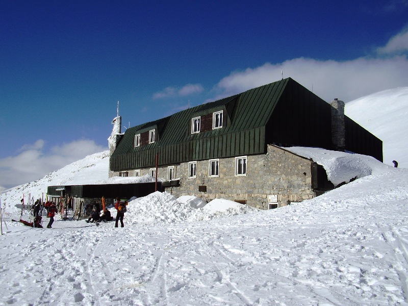 Stefánika menedékház