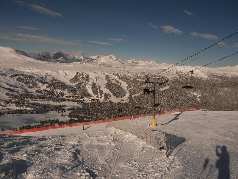 Sunshine Village - a rendszer központja a Lookout Mountain-ről nézve