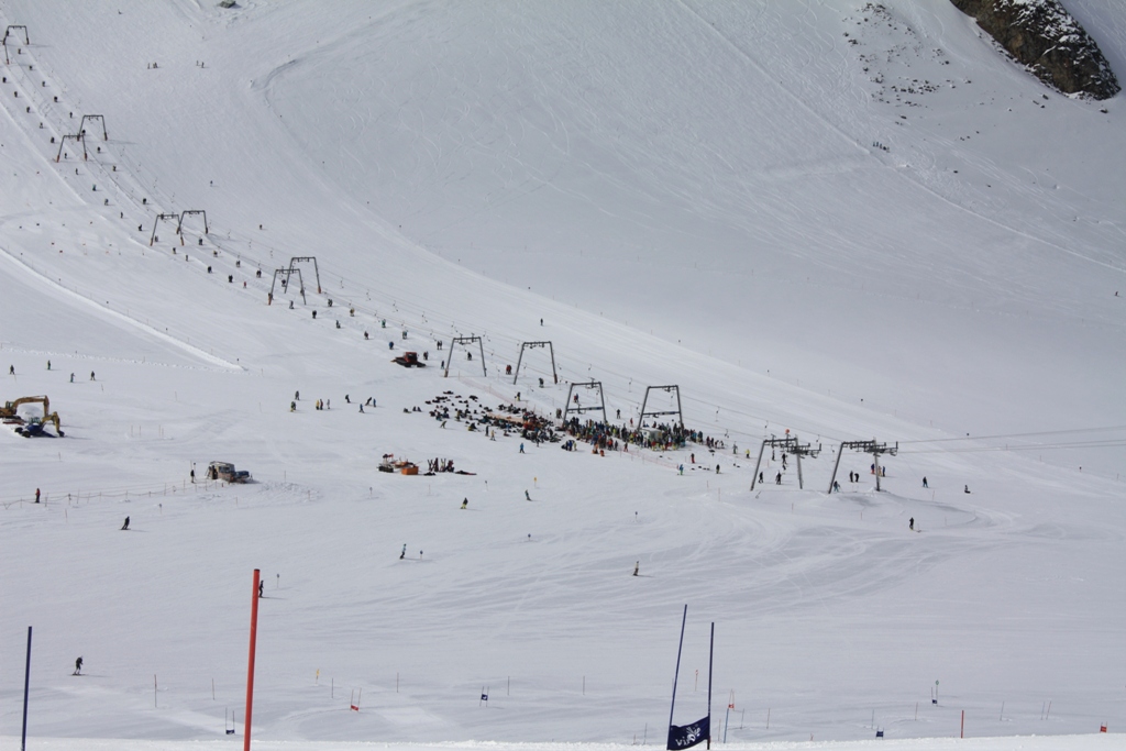 Itt kicsit sokan vannak, a jobb oldali pályák sokkal szellősebbek