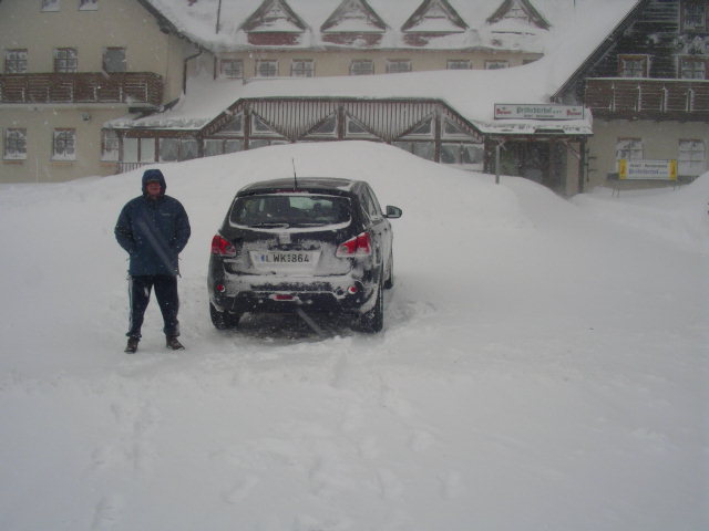 Praebichl 2012.febr. A hó fogságában 2 napig.