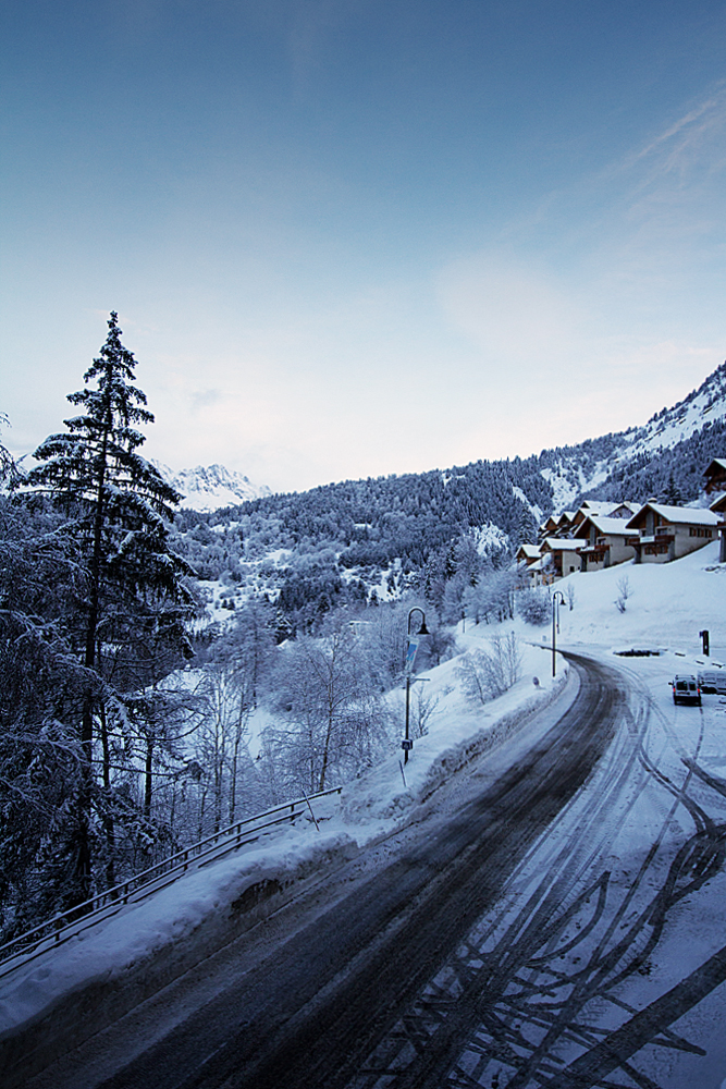 OZ (apartman erkélyről )