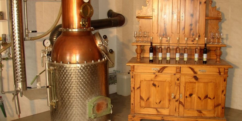 A ház saját pálinkafőzdéje