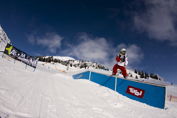 atomic-austrian-freeski-beszamolo-2009-02.jpg