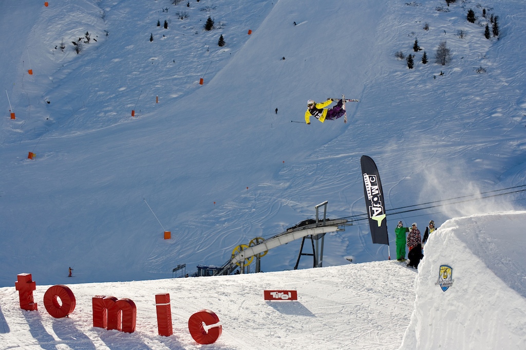 atomic-austrian-freeski-beszamolo-2009-07.jpg
