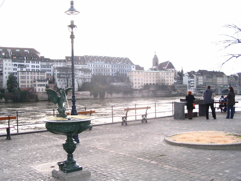 Sétány a Rajna partján