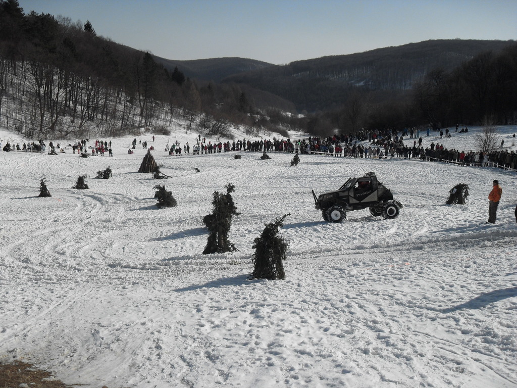 Lovasszán vs terepjáró
